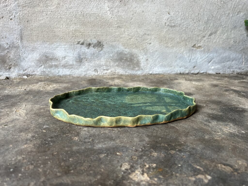 Matte green memraid tray