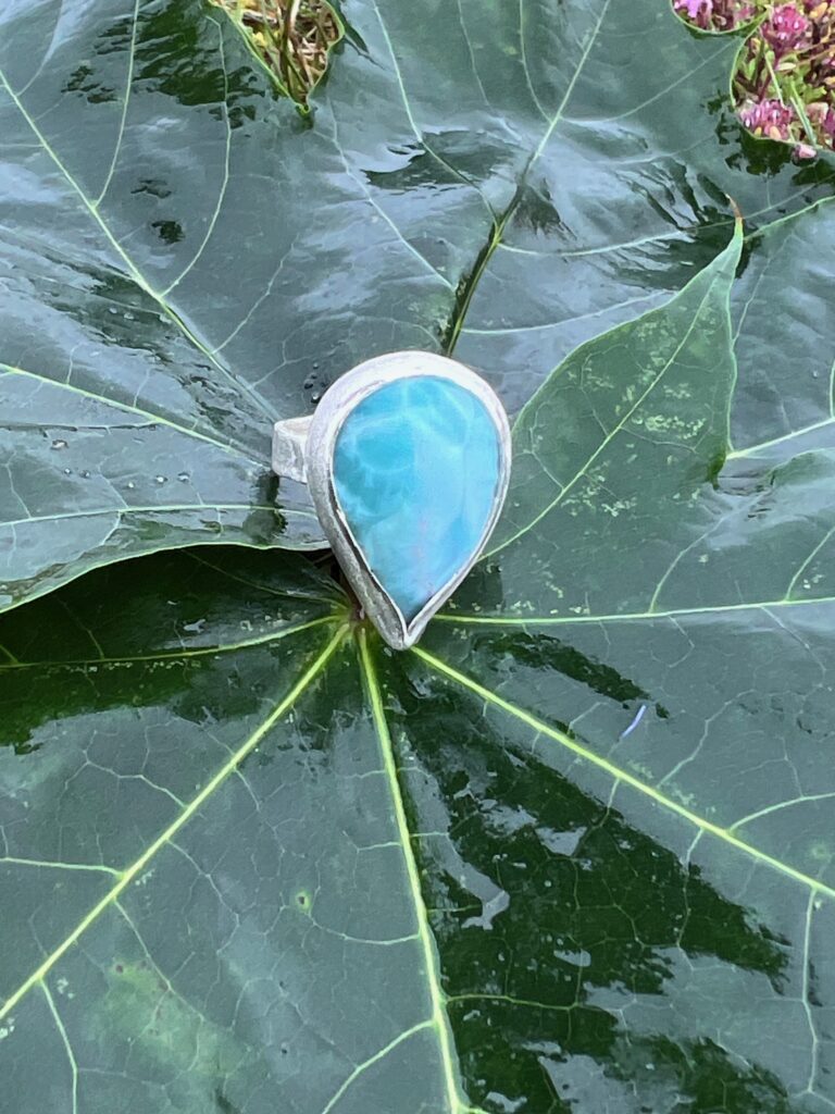 Larimar ring i borstat silver